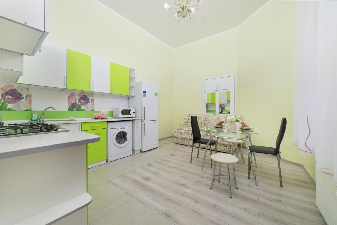 Apartment Near Deribasovskaya Одесса Экстерьер фото